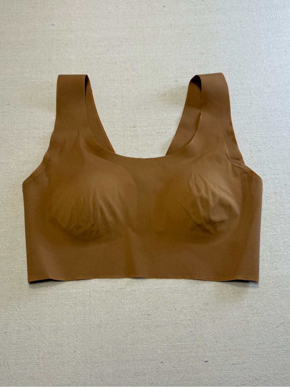 Bali - Seamless Scoop-Neck Wireless Bra Top - Brown - Size Small